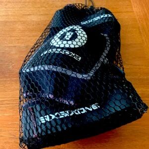 Sixsixone knee pads.   Like new